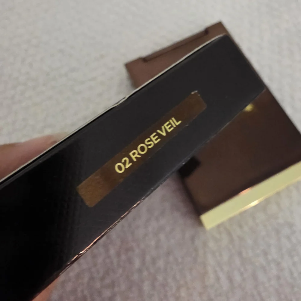 NEW~ TOM FORD Eye Color Quad ~ 02 ROSE VEIL~ LIMITED EDITION